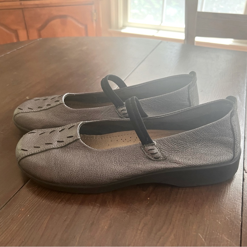Arcopedico Mary Jane shoes